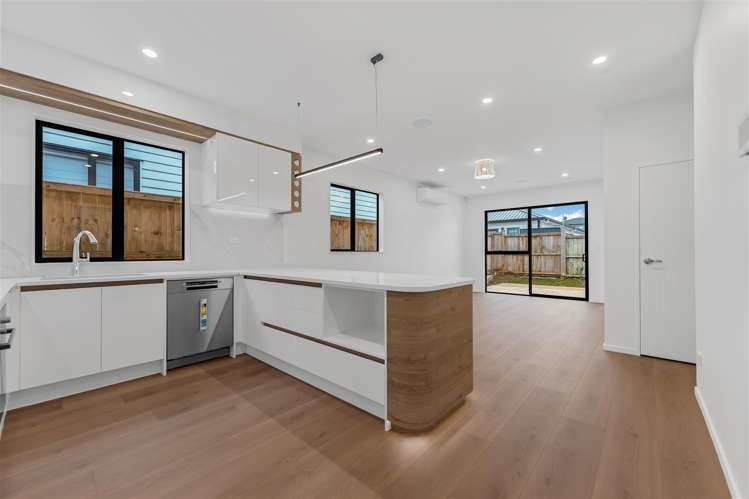 11 Cronshaw Road Drury_9