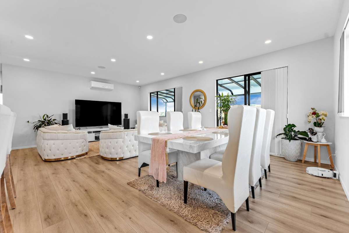 13 PEACOCK PLACE_3