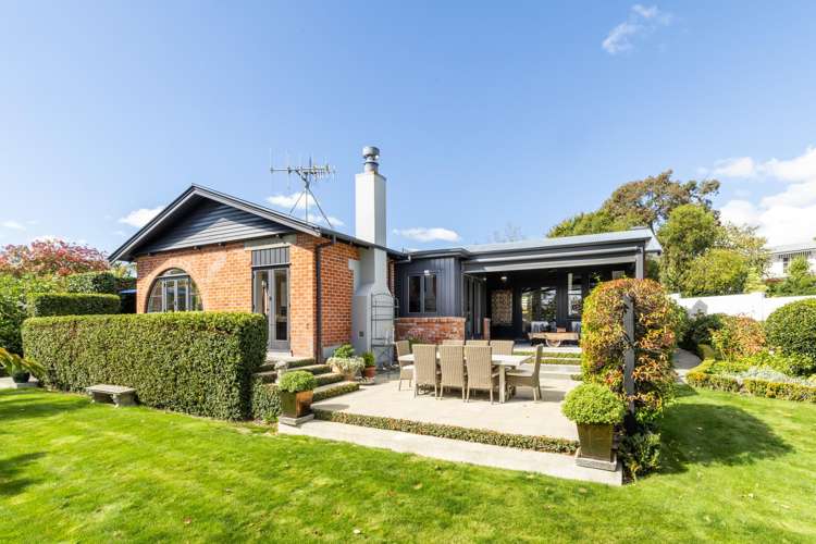 2 Greenwood Road_0