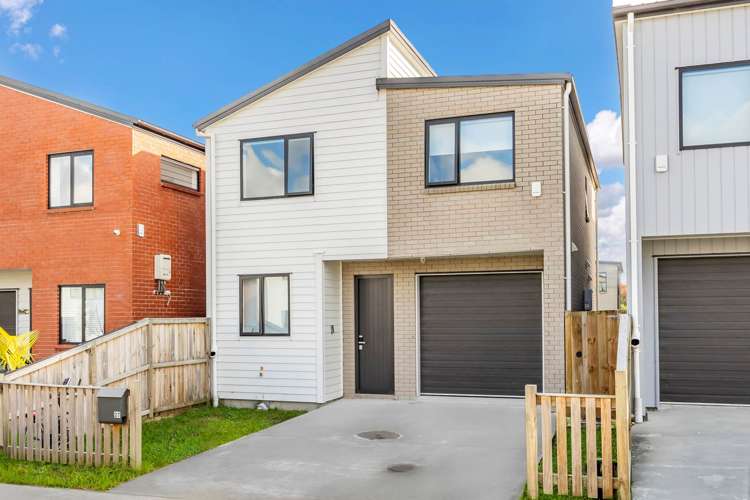 27 Coast Garden Drive_0
