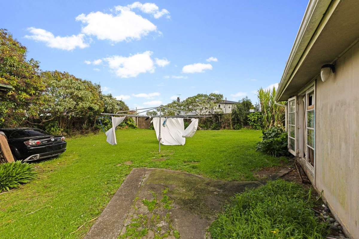 32 Tawa Crescent_3