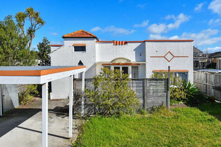6 Lipscombe Avenue_0
