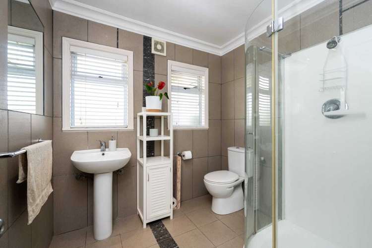 2 Collison Terrace Haumoana_9