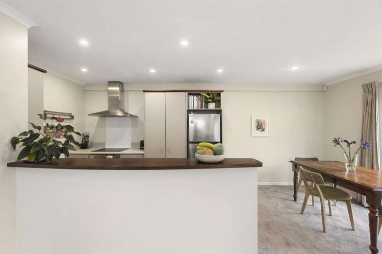 22/36 Dee Street Island Bay_2