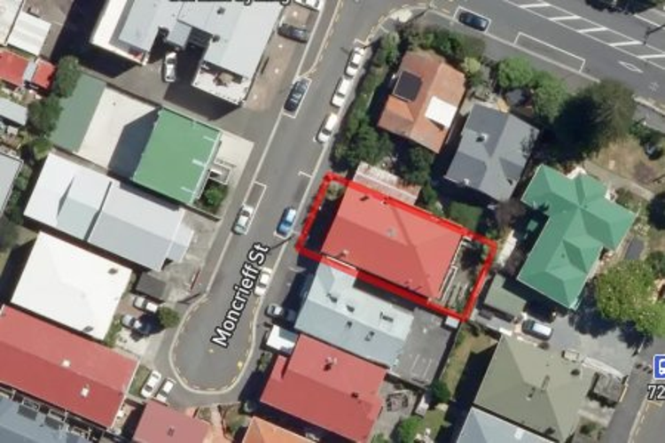4/1 Moncrieff Street_0